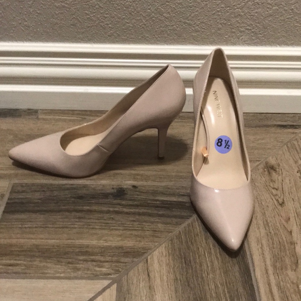 Nine West Patent Pump